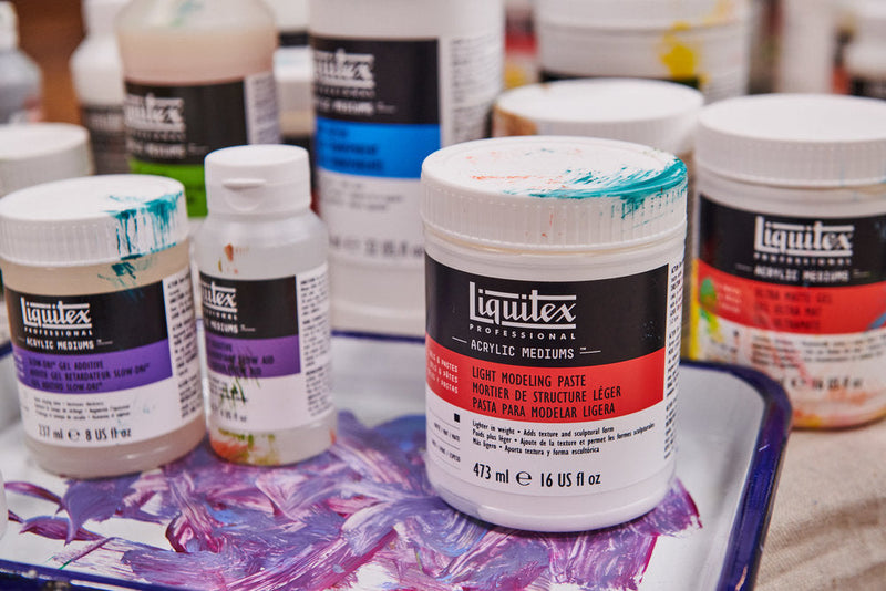 Les médiums acryliques Liquitex : Le guide complet pour sublimer vos créations