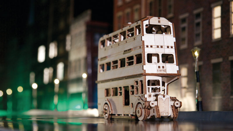 Kit maquette à construire Ugears "The night bus"