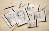 Carnet de voyage aquarelle Fontaine