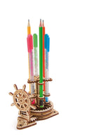 Kit maquette à construire Ugears Porte-crayons gouvernail
